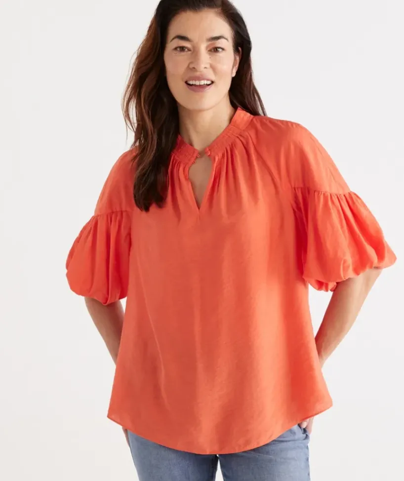 Drape Neck Top<Sussan