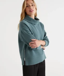 High Neck Sweater<Sussan Sale