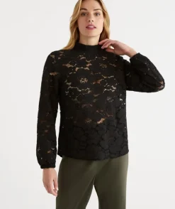 Lace Detail Long Sleeve Top<Sussan New