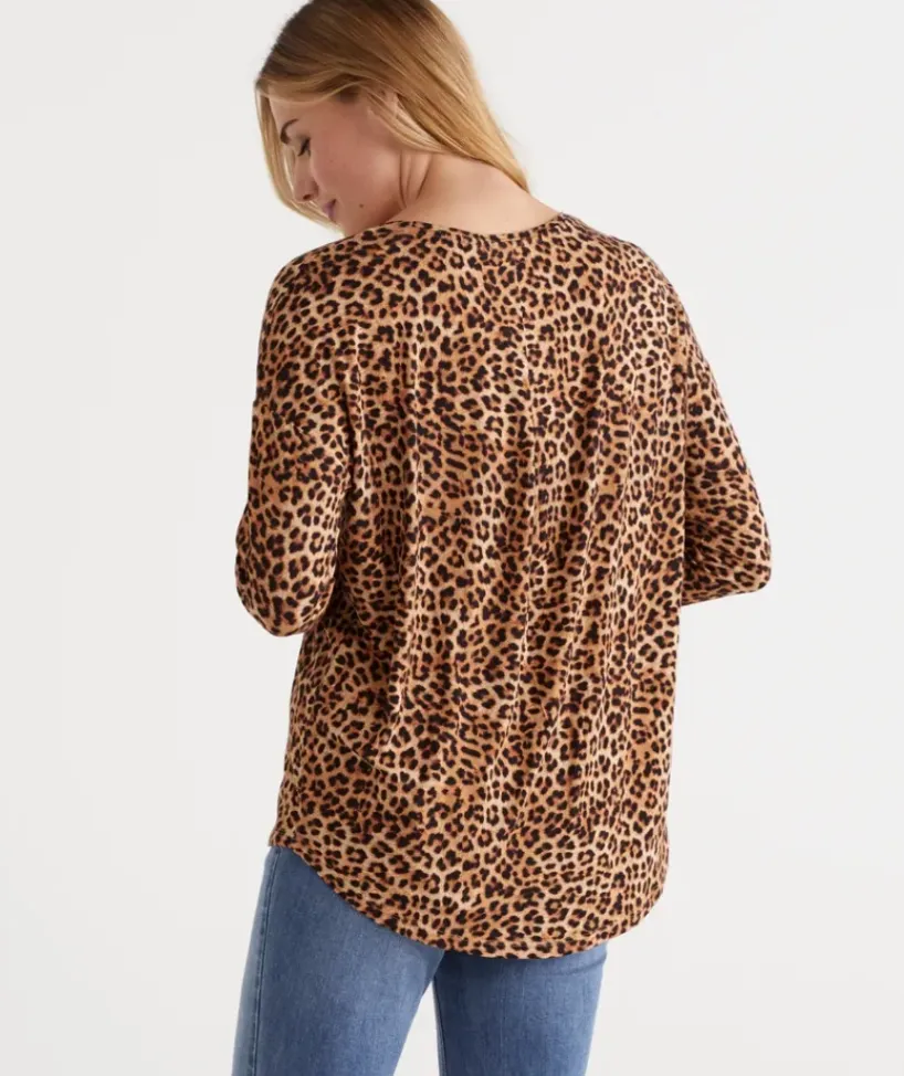 Long Sleeve Animal Pleat Back Top<Sussan